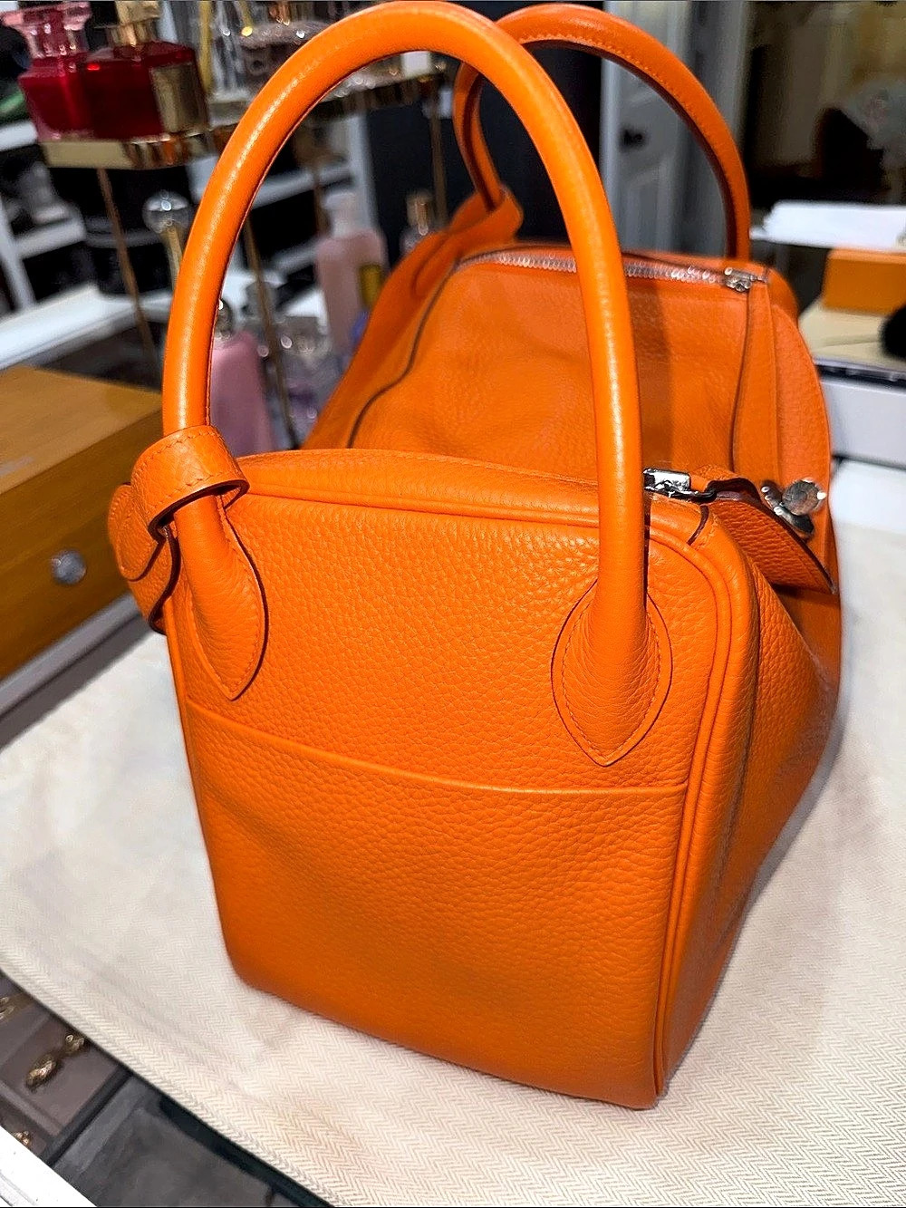HERMES Clemence Leather Lindy 30 Authentic B23460 - Picture 4 of 12
